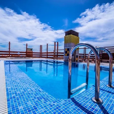 ホテル Chatur Costa Caleta カレタ・デ・フステ